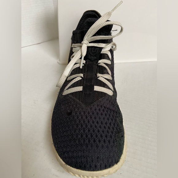 Nike Lebron James 16 XVI Low \